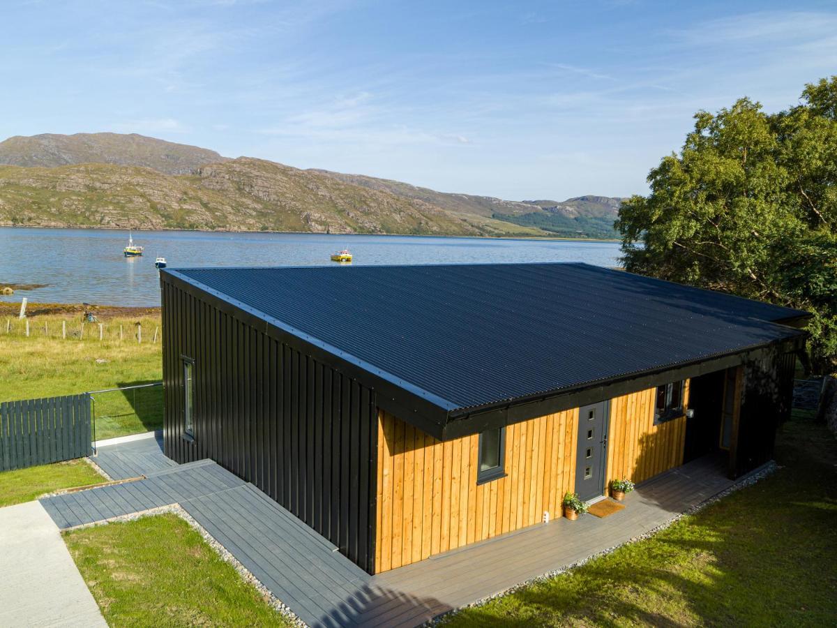 Birches Lodge With Hot Tub Dundonnell Exterior photo